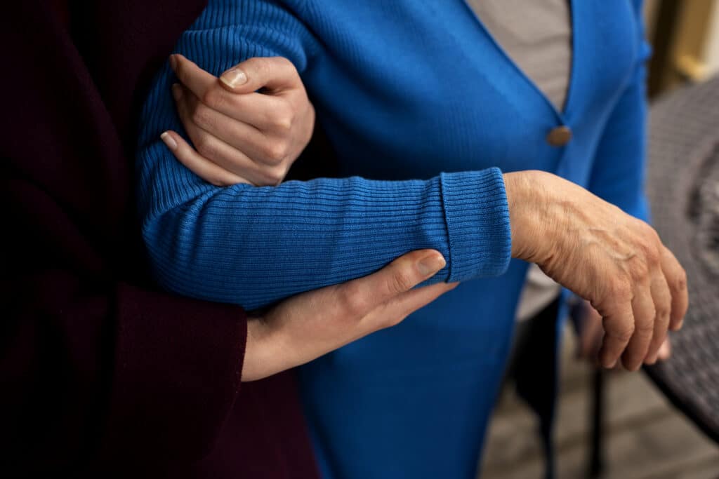 hands-holding-each-other-support